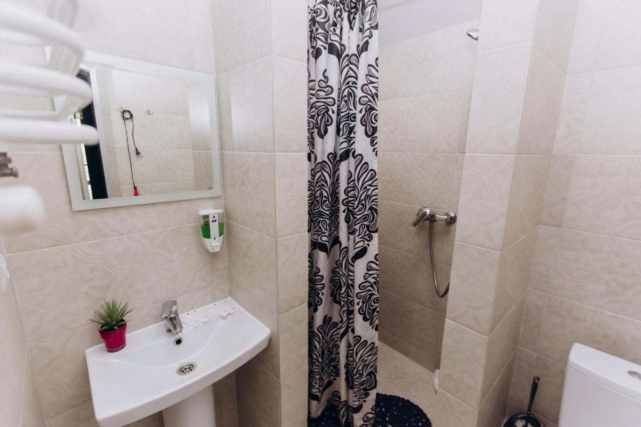 Нові Apartments Біля Жд Вокзалу Івано-Франківськ Екстер'єр фото